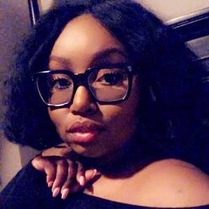 Meet your Posher, Alexandra